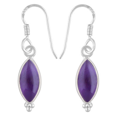 Oorbellen van 925 sterling zilver met markiesvormige amethist.