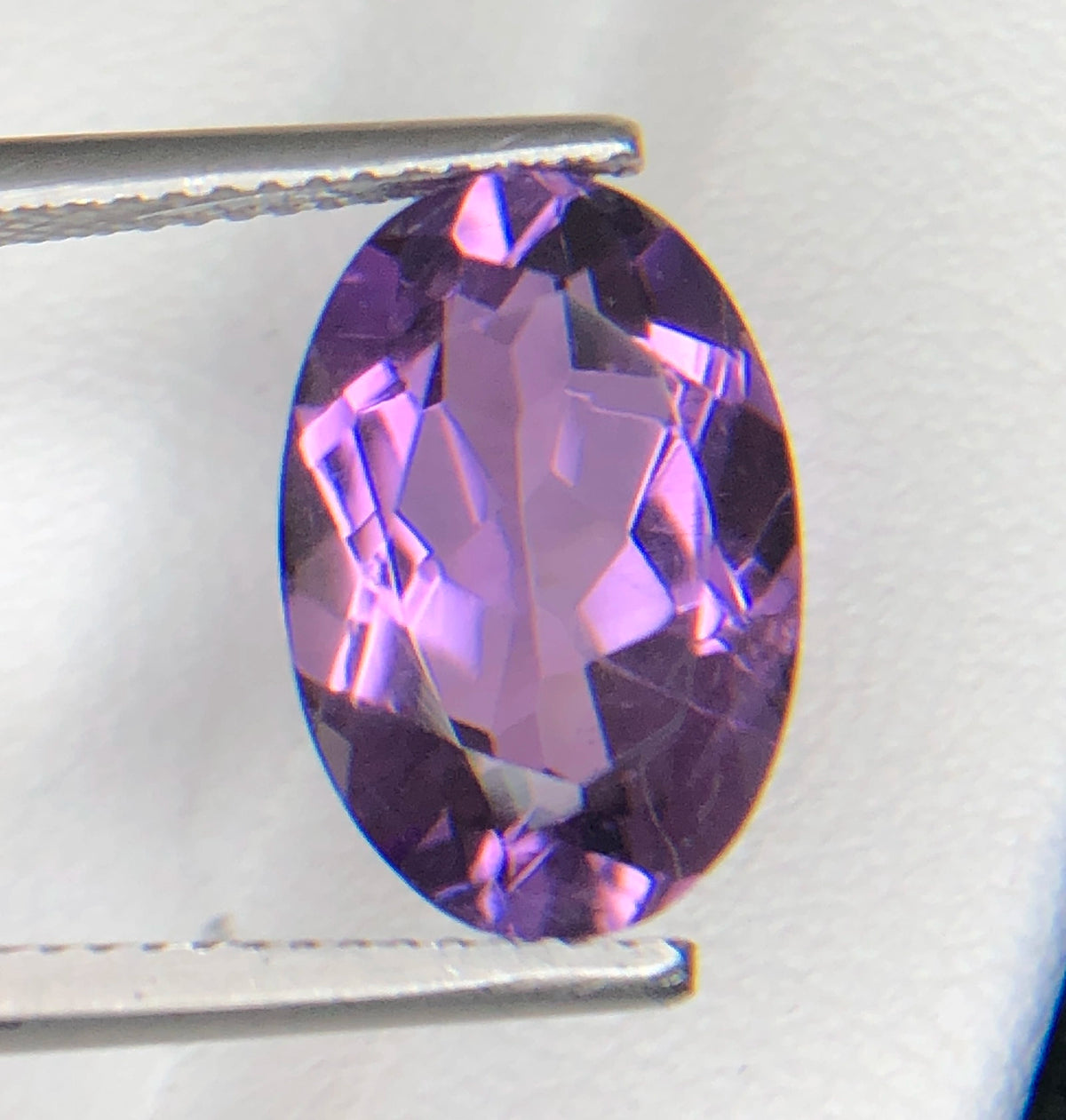 Natuurlijke Amethist 5,30 ct – Ovaal Geslepen Losse Edelsteen