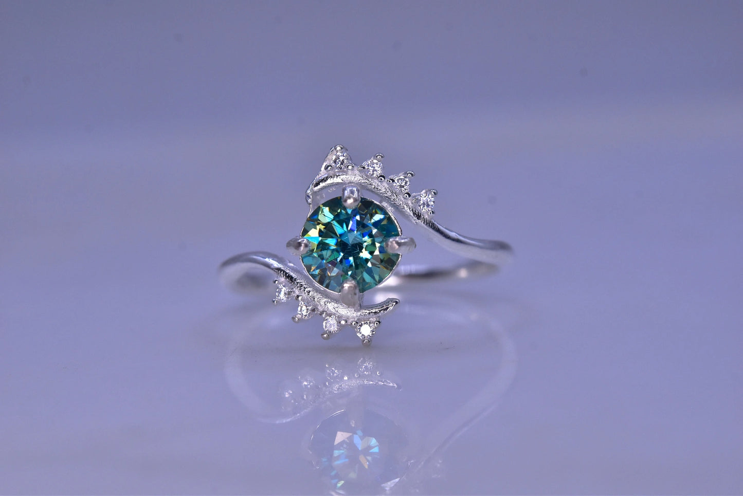 Schitterende Groene Moissanite Ring 10,50 CT – 925 Zilver