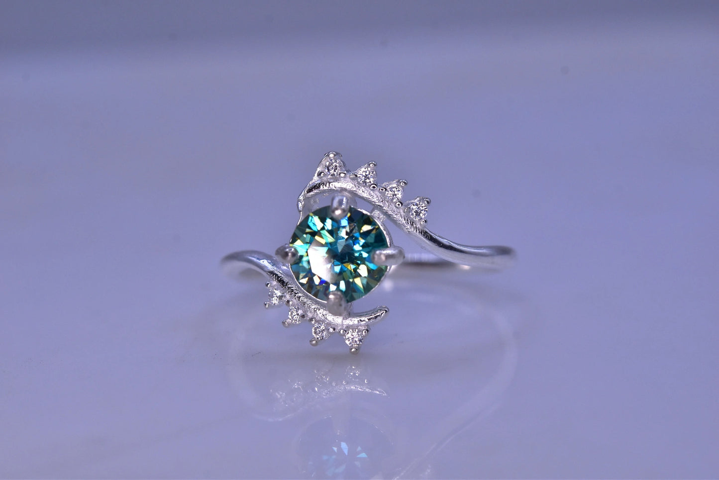 Schitterende Groene Moissanite Ring 10,50 CT – 925 Zilver
