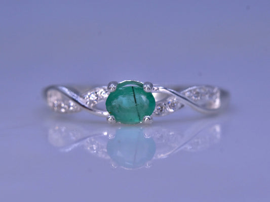 Prachtige Natuurlijke Swat Smaragd Damesring 7,80 CT – 925 Zilver