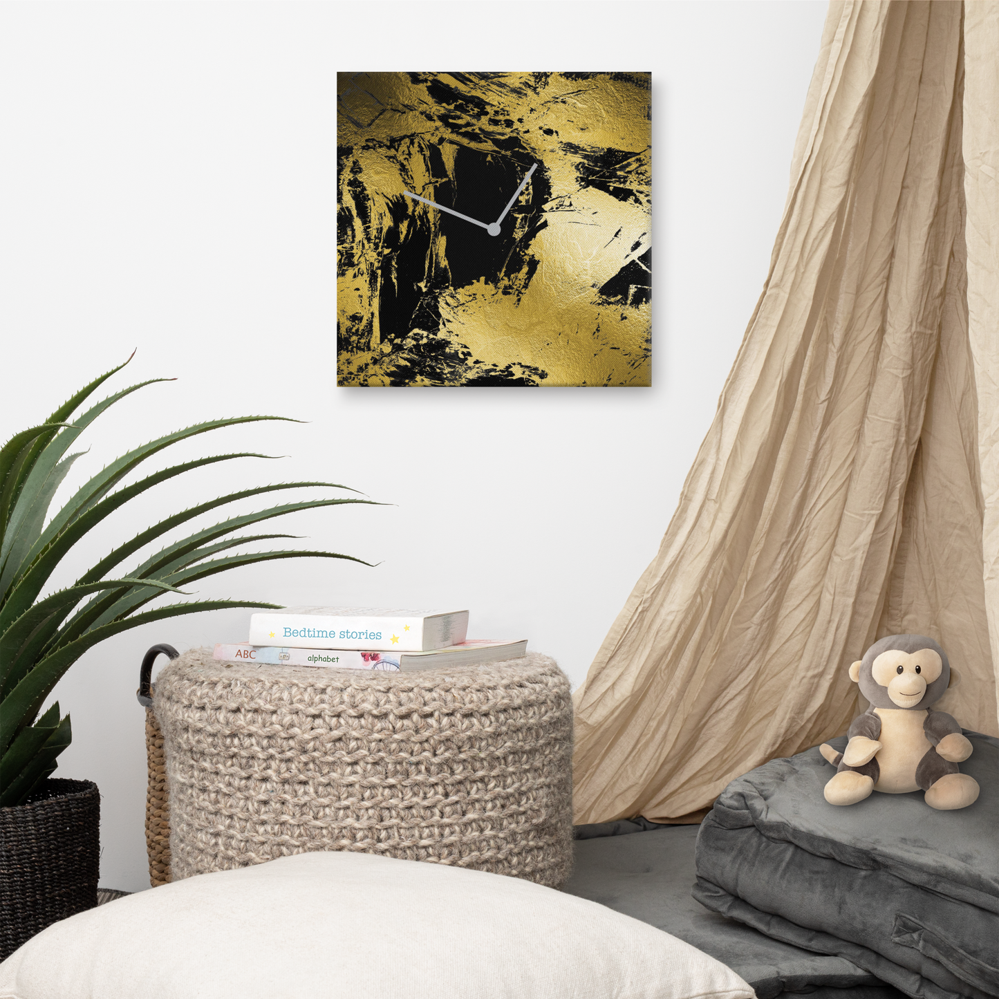 Luxe Acrylglas Wandklok met Bladgoud – Tijdloos Design van Unique Treasure