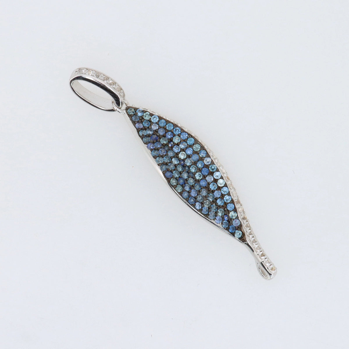 Gecertificeerde saffierhanger – 925 sterling zilver