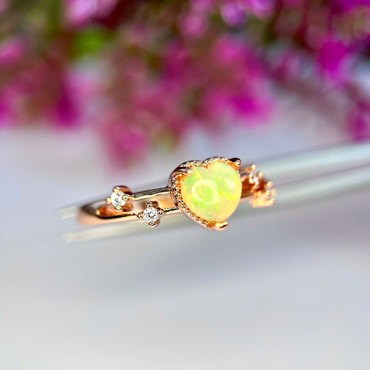 Natuurlijke Fire Opal Ring met Zirkonia – Rhodium Plated