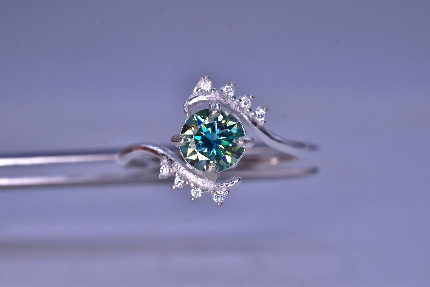 Schitterende Groene Moissanite Ring 10,50 CT – 925 Zilver