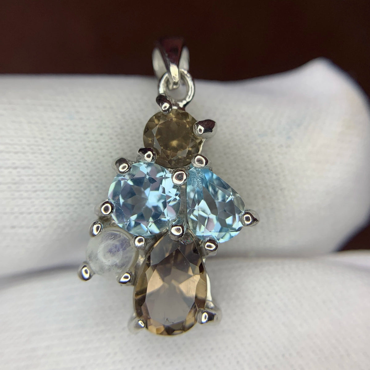 Natuurlijke multicolor edelstenenhanger – 16.91 ct, gerhodineerd, 925 sterling zilver