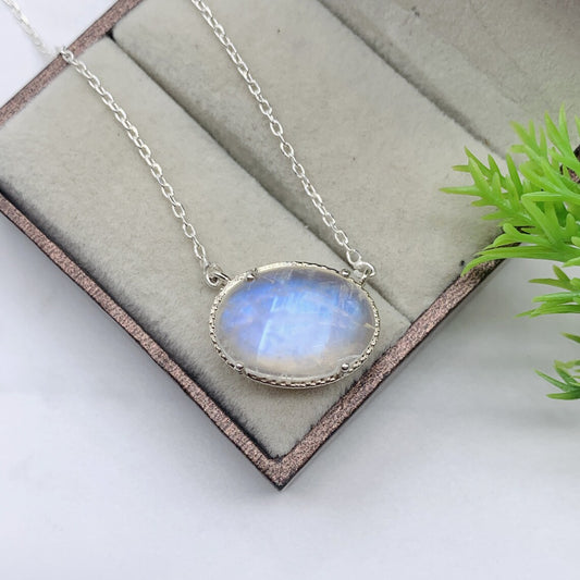 Blue Fire Maansteen Ketting – 925 Sterling Zilver • Ovale Vintage Hanger