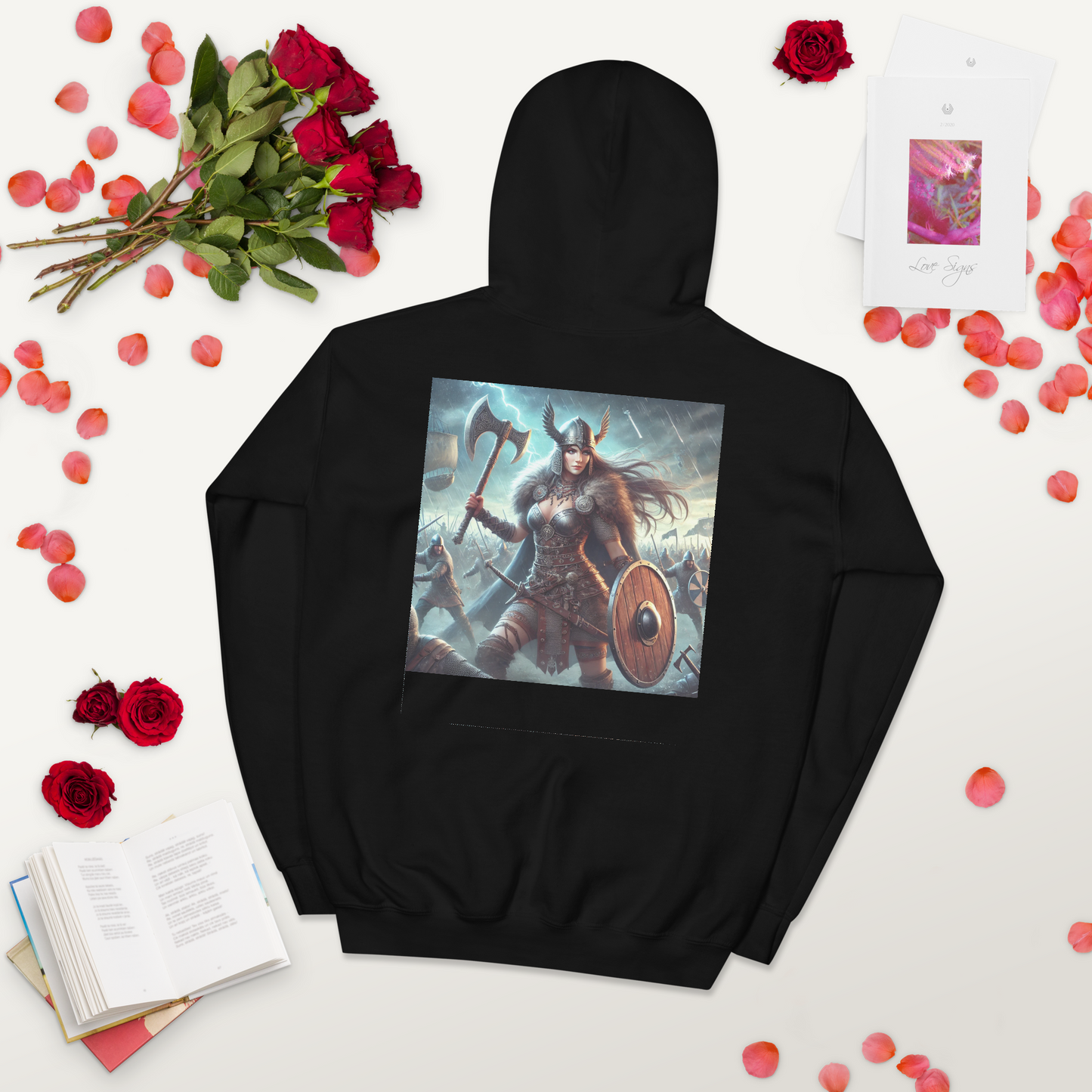 Viking Hoodie – Stoere en Comfortabele Hoodie met Krijgshaftige Viking Vrouw – Perfect voor Avonturiers en Viking Fans