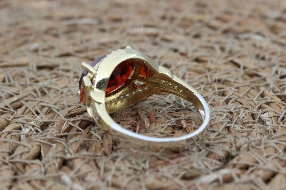 "De Handgemaakte Ruby Ring: Voeg Een Beetje Glamour Toe Aan Uw Leven"
