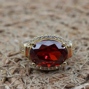 "De Handgemaakte Ruby Ring: Voeg Een Beetje Glamour Toe Aan Uw Leven"