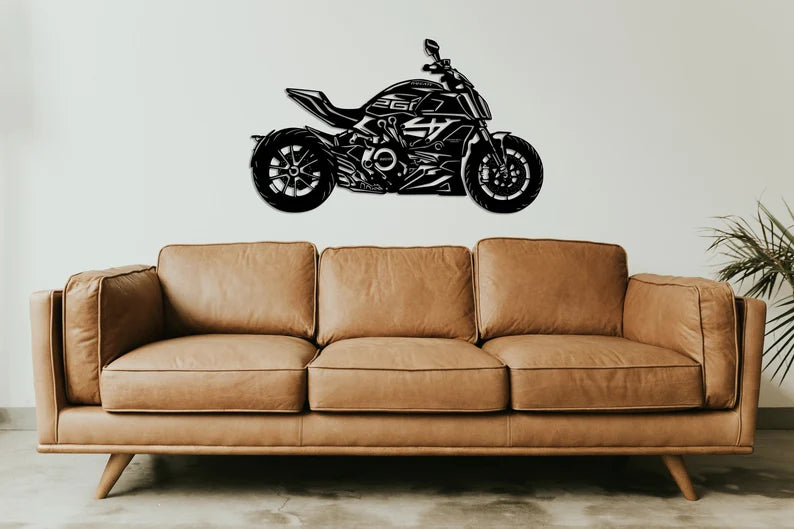 "Verrijk je interieur met deze unieke handgemaakte Ducati X Diavel wanddecoratie!"