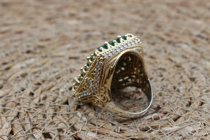 Square Emerald Ring - A Handmade Jewel Full of Emotion and Spirituality